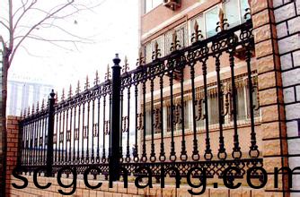 鐵藝圍欄安裝案(an)例