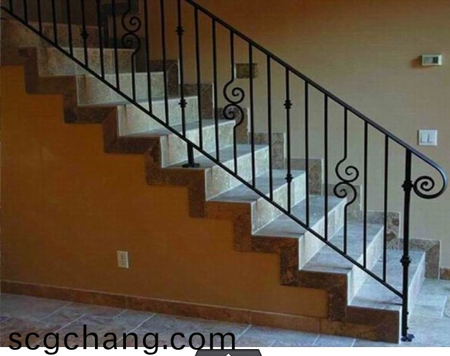鐵藝(yi)樓梯案(an)例