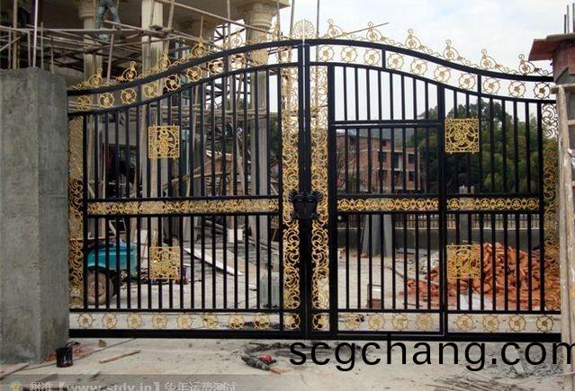  鐵藝大門設(she)計