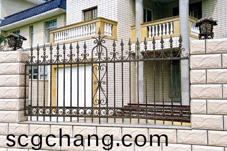  鐵藝(yi)護欄展示